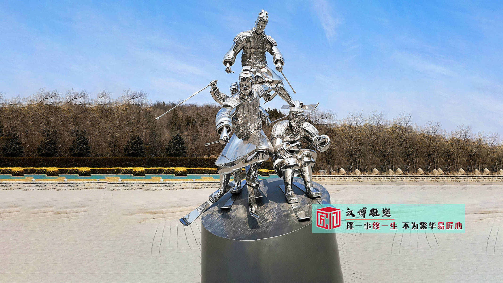 不锈钢抽象人物雕塑：雕塑源头工厂的艺术瑰宝