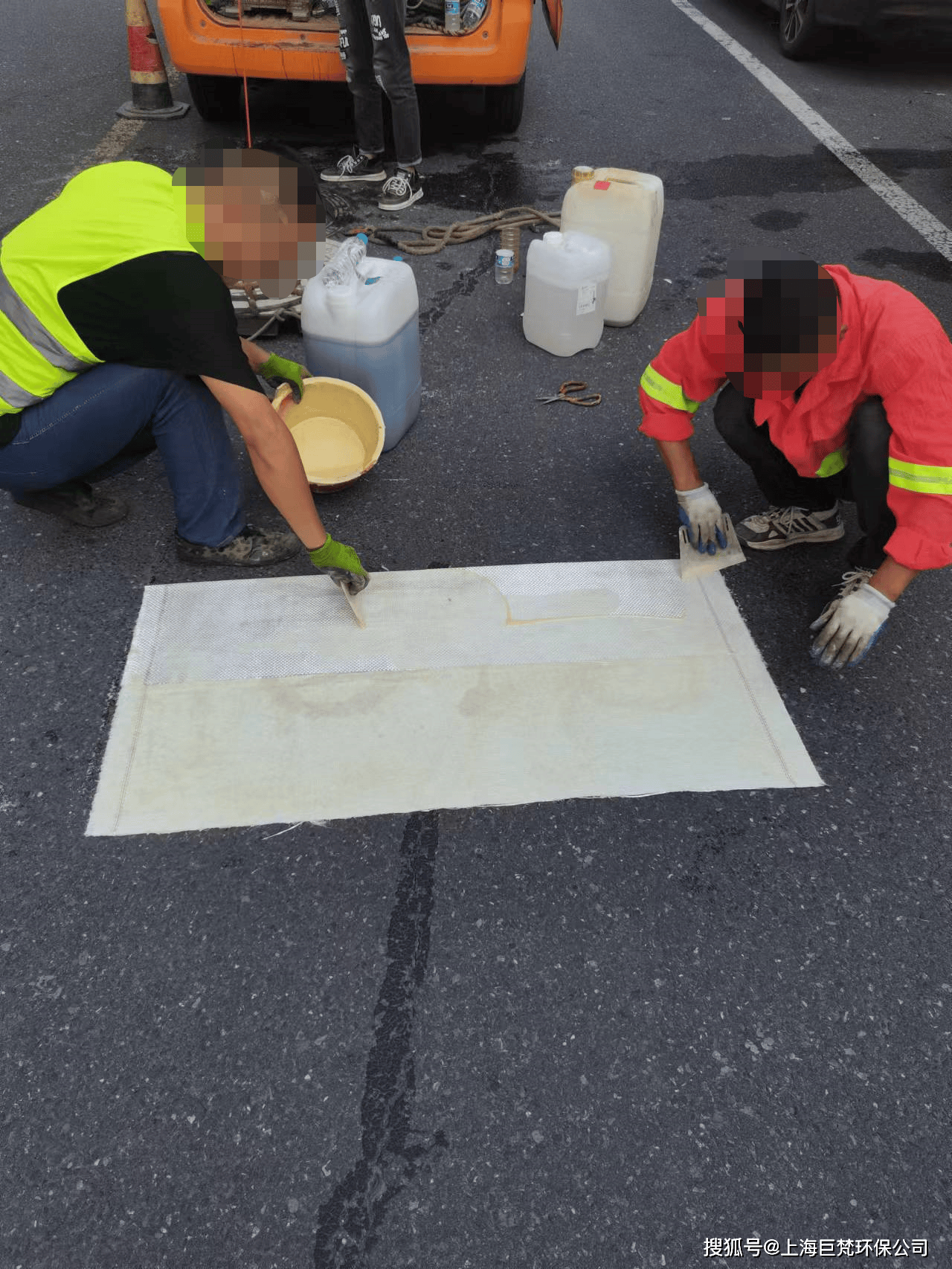 上海嘉定管道修复 嘉定非开挖修复污水管道 上海嘉定点补管道置换(图1)