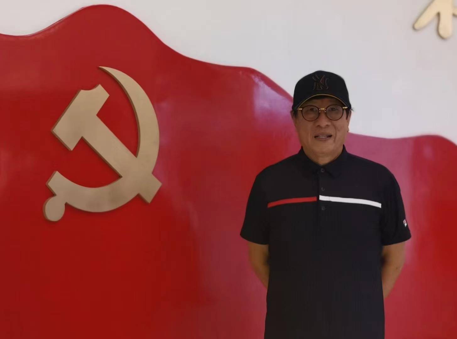 著名书画家、古玩鉴赏家，收藏家雷鸣东随笔杂谈集