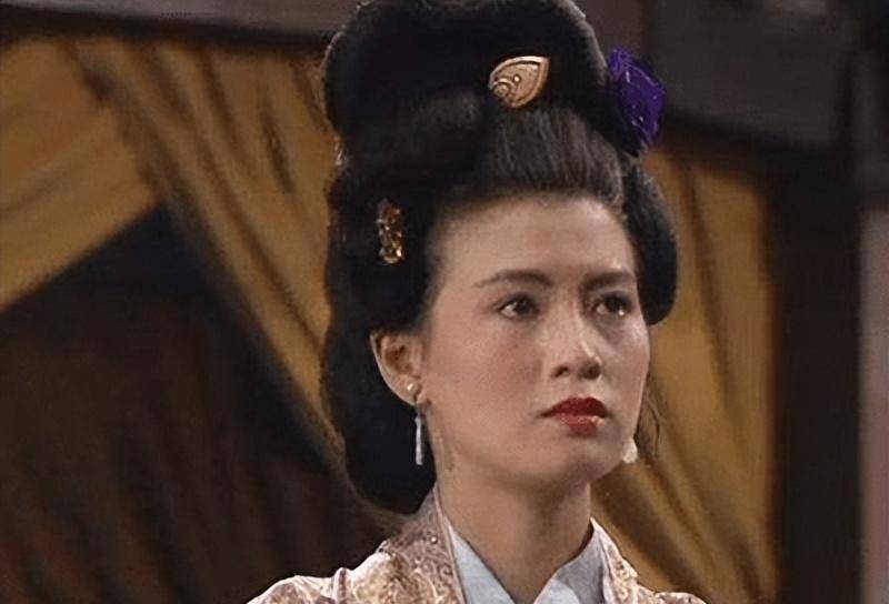 曹丕荒淫 狗鼠不如 杀妻立子 隐痛无穷