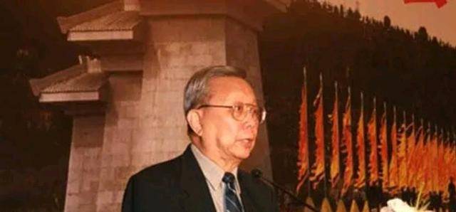 盗墓者孙殿英的结局如何？他的后代又是什么样子？