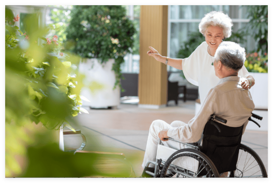 中共中央、国务院：到2029年养老服务网络基本建成