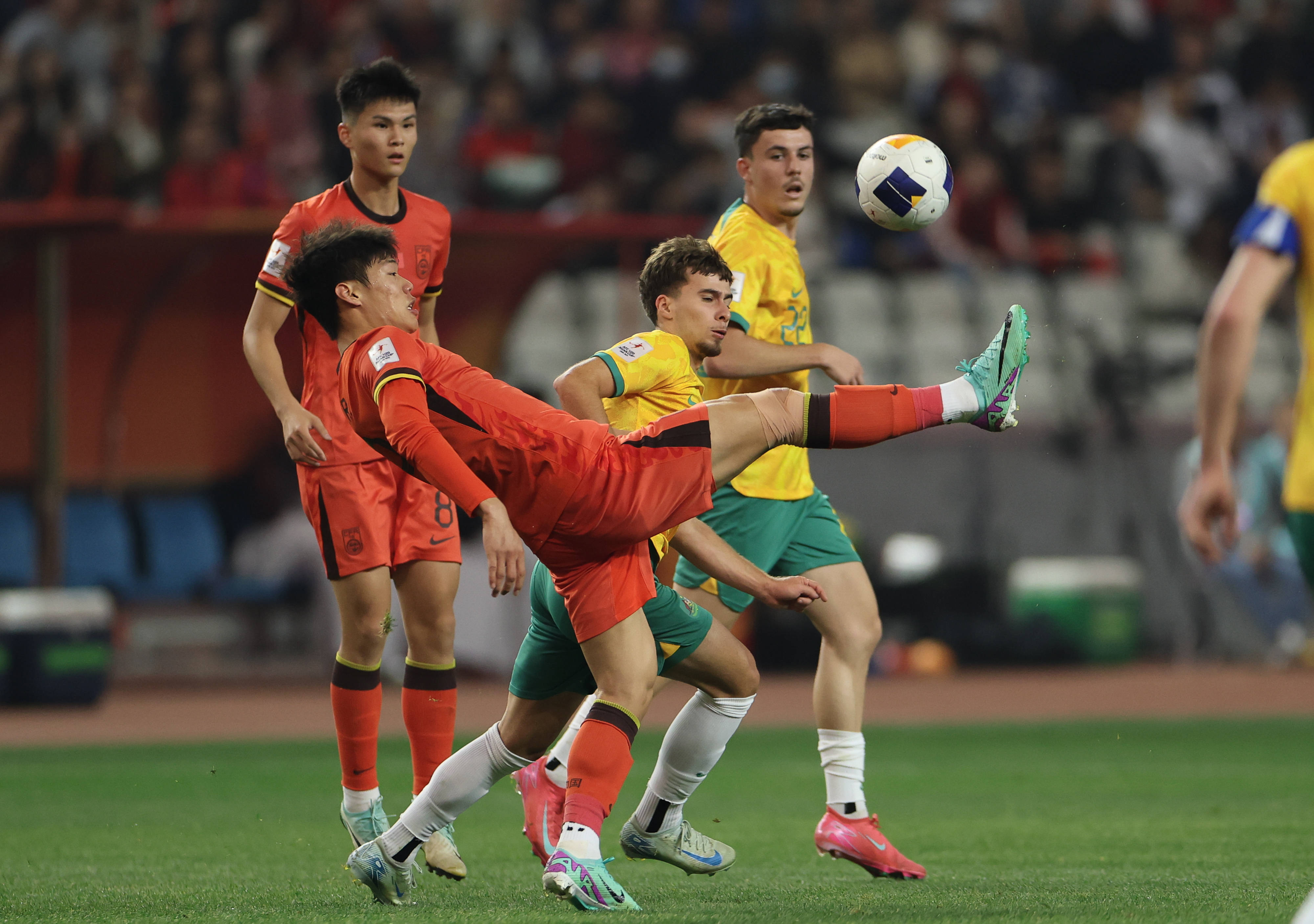 U20亞洲杯-蒯紀聞凌空破門 國足1-2澳大利亞小組第二晉級