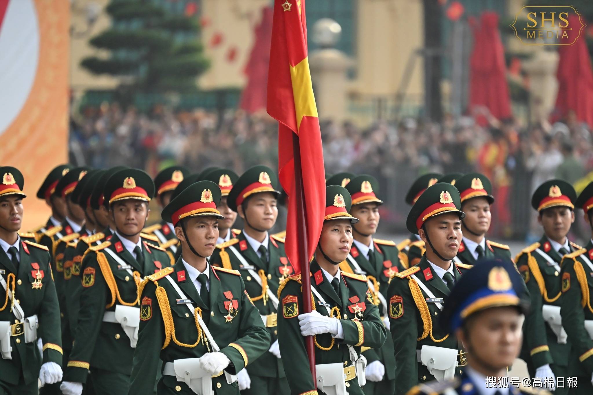 洪森出席越南国庆80周年纪念仪式