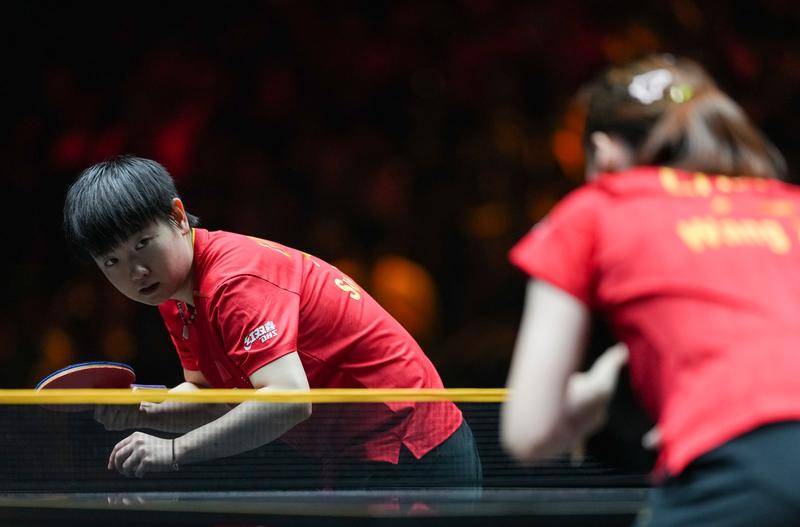 WTT中国大满贯：王楚钦3-0横扫安宰贤 孙颖莎林诗栋进八强
