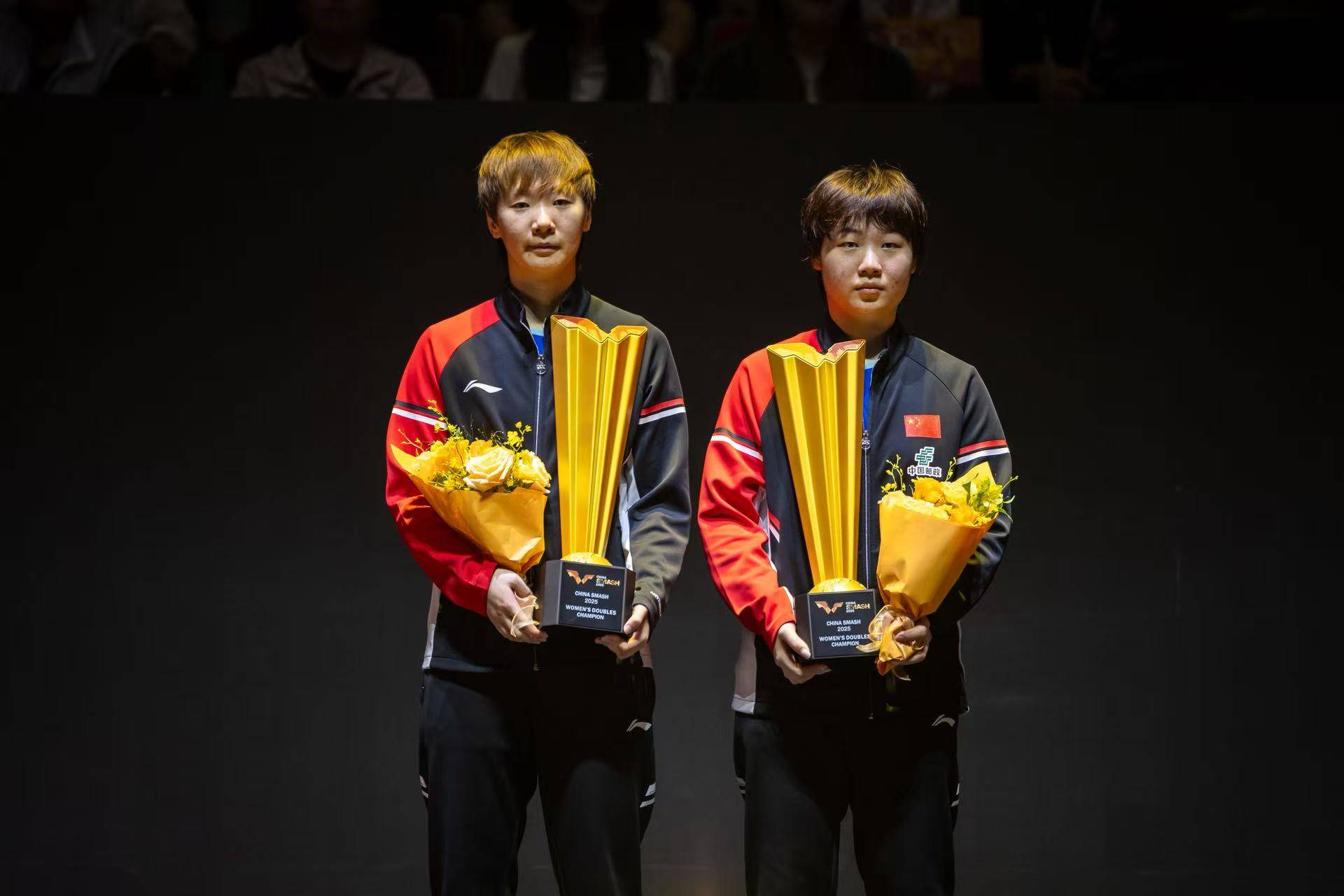 WTT中国大满贯曼曼组合女双登顶 王曼昱：有时候需要有人能够扛住