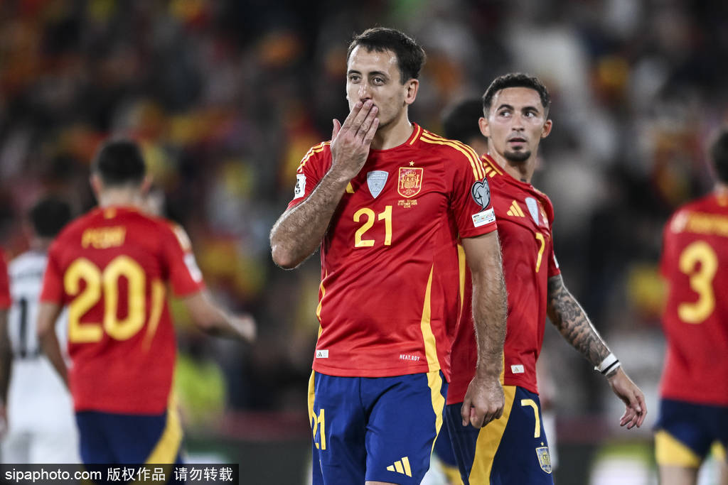 FIFA最新排名：西阿法占据前三 国足没踢比赛升至第93位