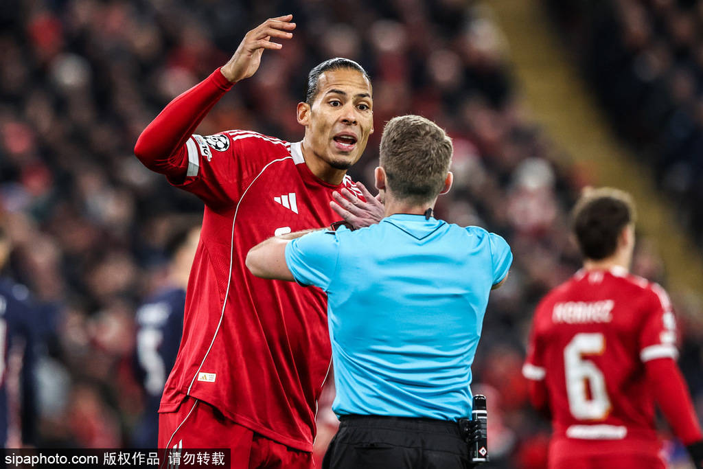 欧冠-范迪克送点索博破门 利物浦1-4埃因霍温遭正赛3连败
