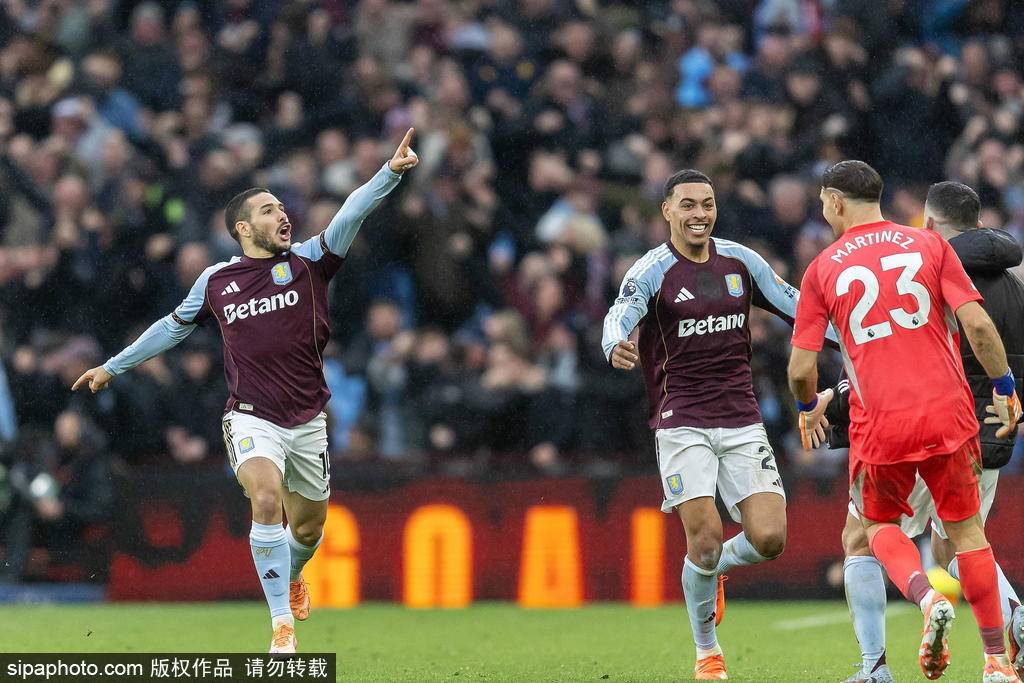 英超-特罗萨德替补破门 阿森纳1-2遭维拉读秒绝杀