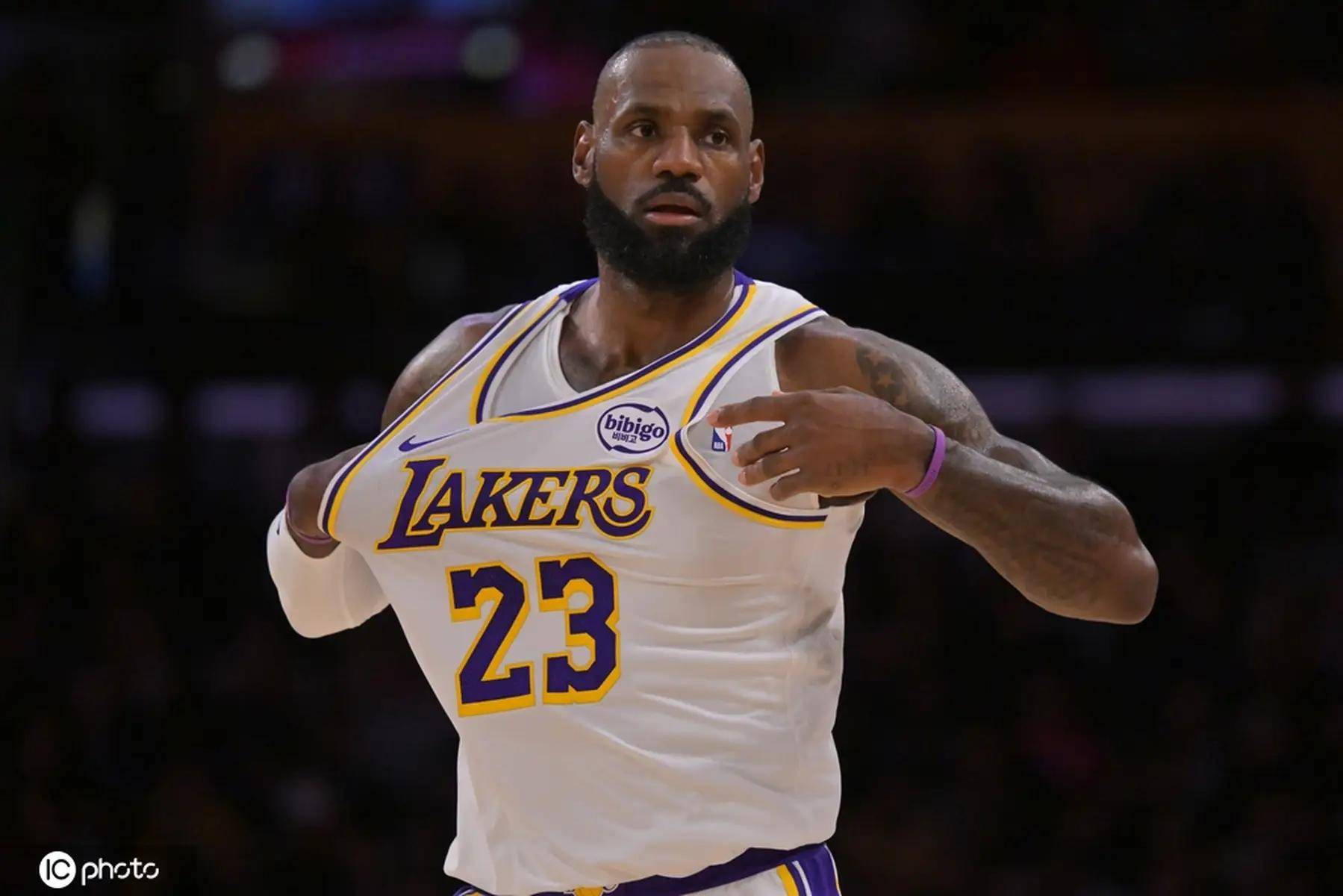 2026年NBA七大焦点：雷霆直面卫冕魔咒 詹姆斯还能撑多久？