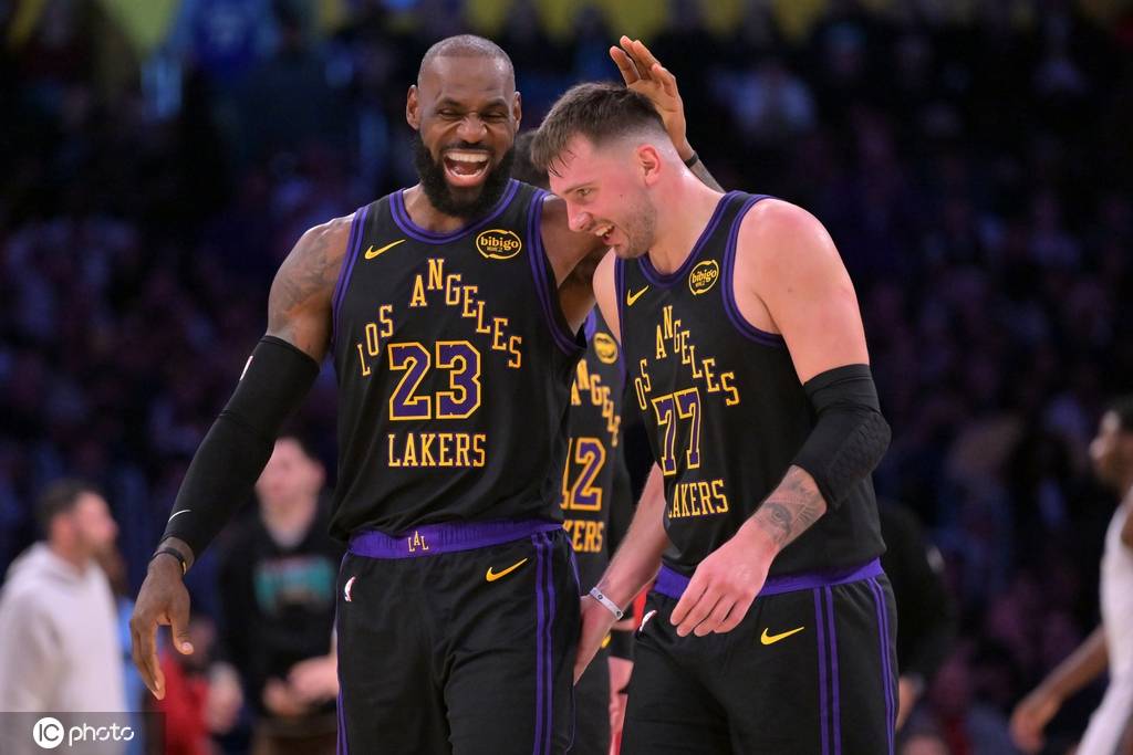 詹姆斯进不了全明星了？连续21年首发传奇或将中断