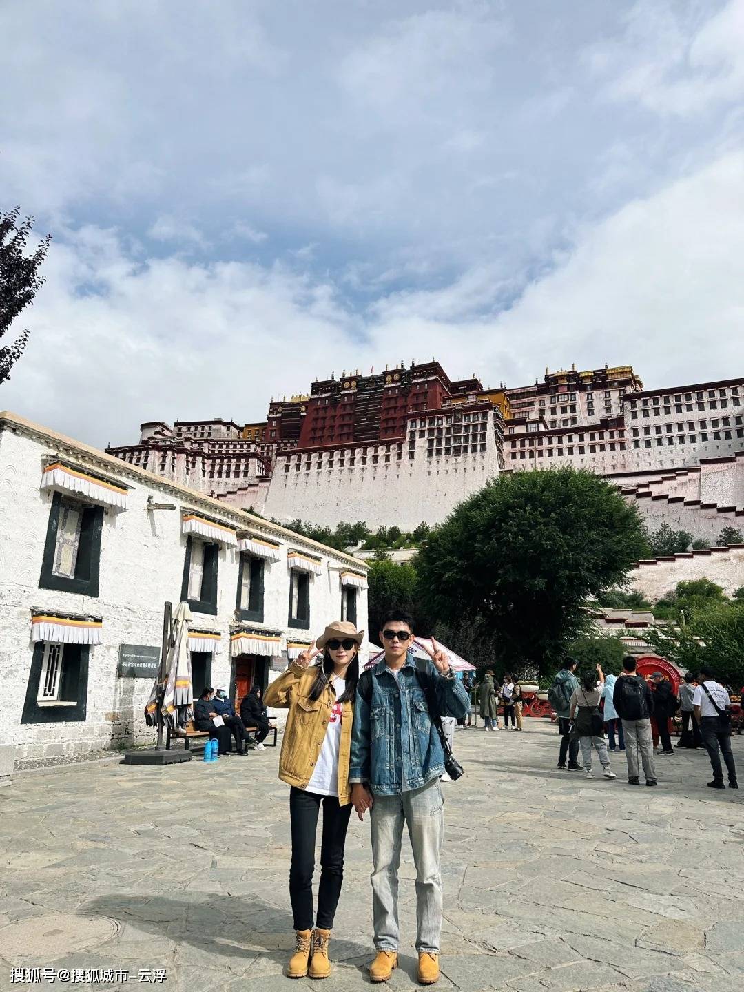 “西藏报旅游团多少钱？口碑靠前的前十旅行社