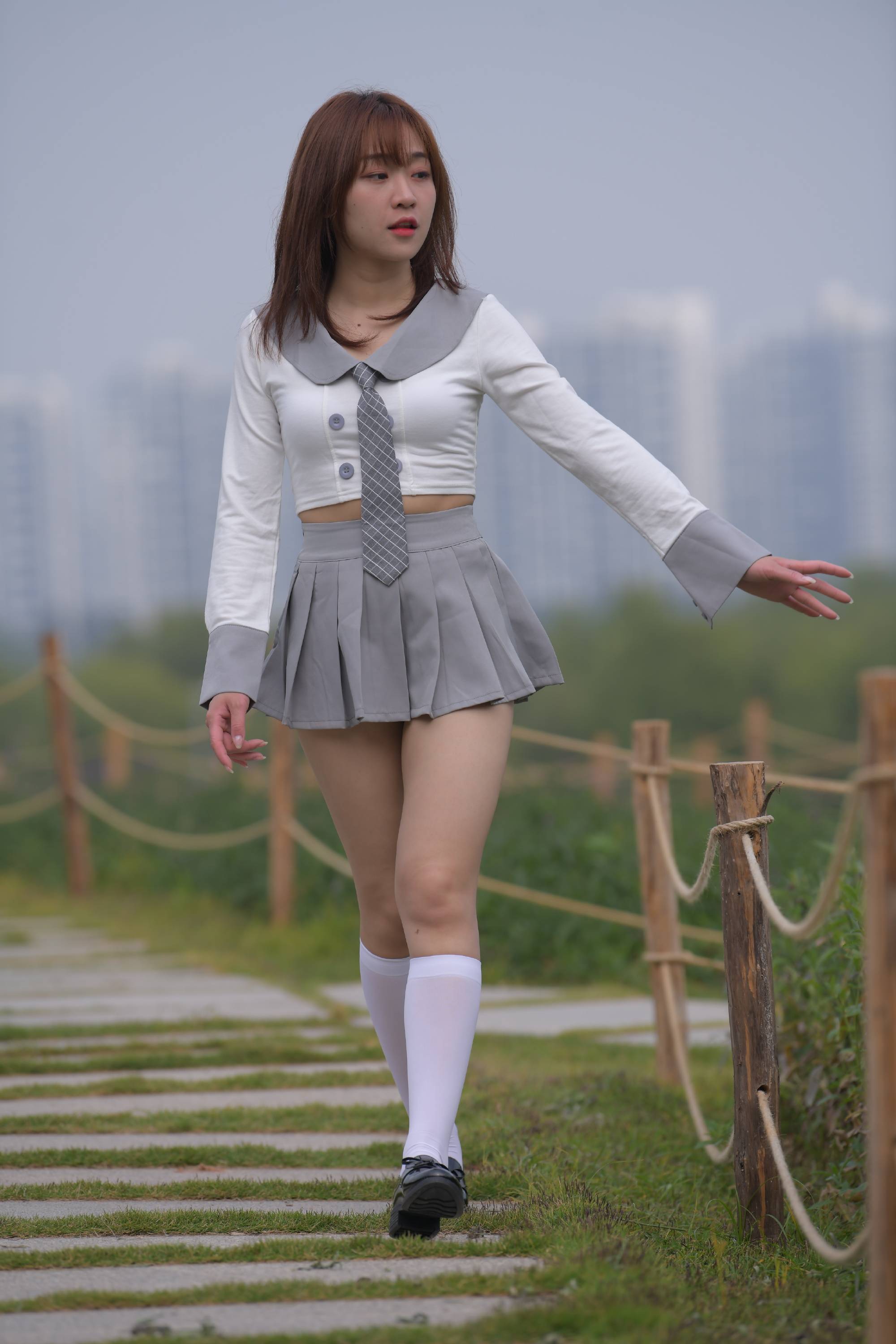 006QmEBTly1h2imbflhplj348w6dcb2e.jpg