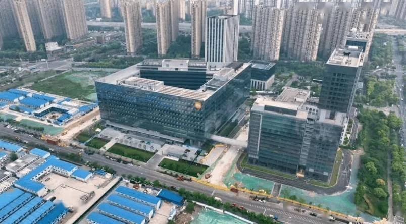 小米集团华东总部暨南京科技园启用，5 年力争招聘 1 万人
