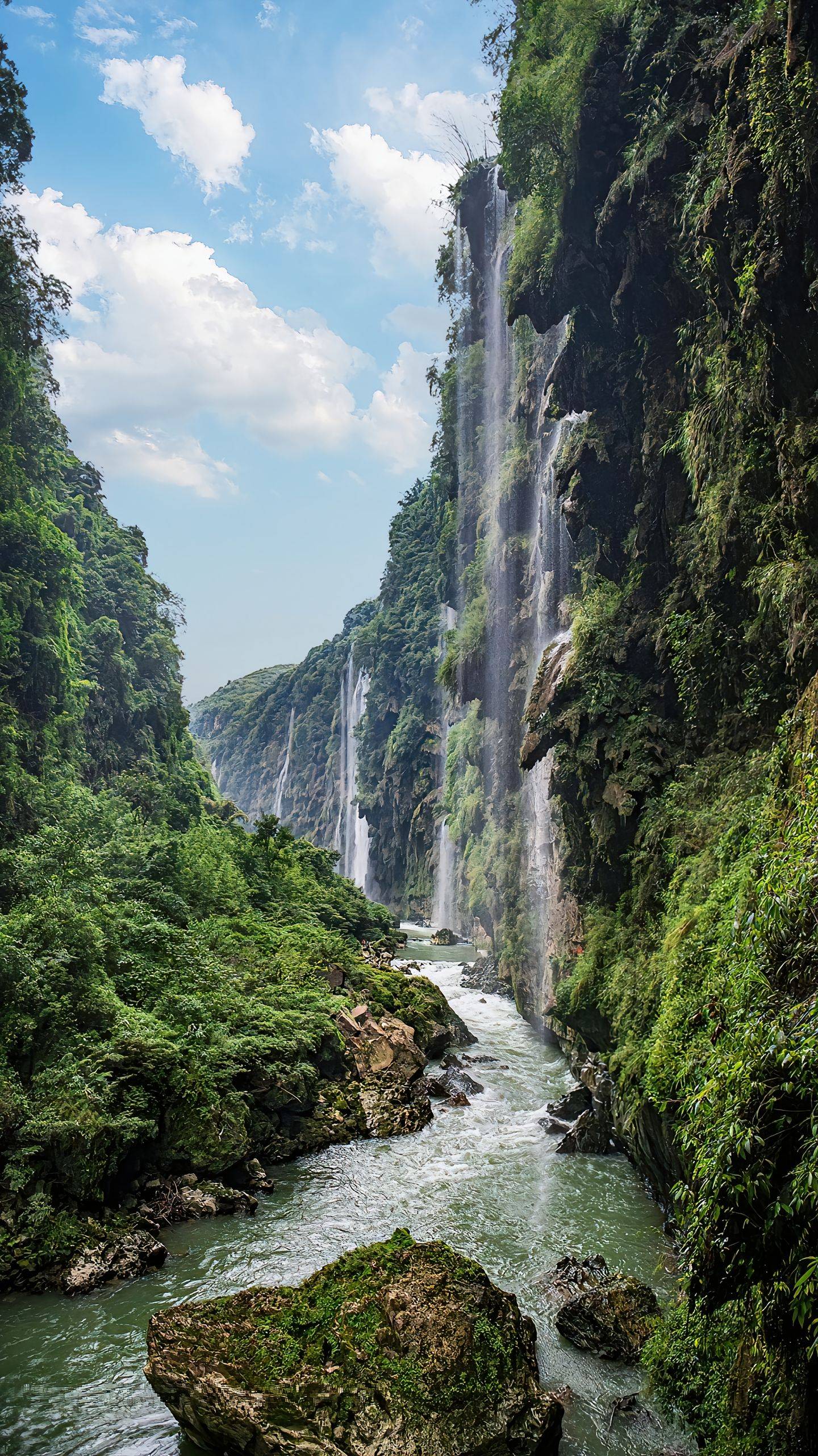 一竞技官网贵州旅游自由行攻略最佳路线让你的旅行更精彩(图2)