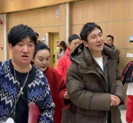 林允生孩子了？月嫂晒合照冲上热搜凤凰联盟平台当事人发声后月嫂清空笔记(图17)