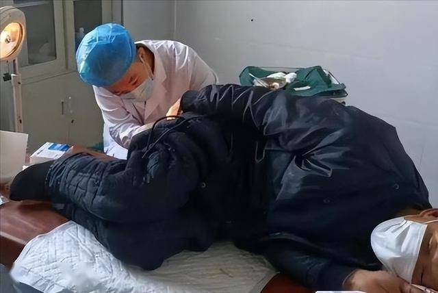 肛裂和哪些因素有关系？常见的手术治疗方法有哪些？