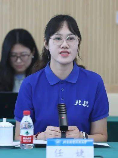 青春担当、逐梦远航!党委书记赵长禄、校长王云鹏与毕业生代表座谈