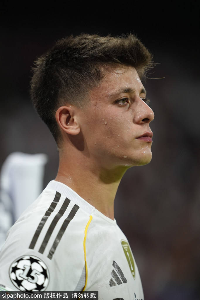 姆巴佩在马德里德比中的惊艳表现：数据背后的战术深意与球员故事