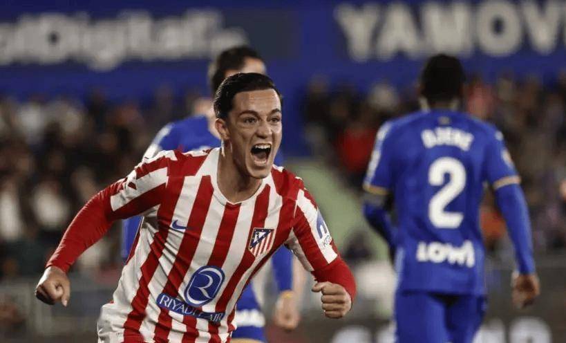 皇马2-2爆冷仍居榜首西甲最新积分榜揭晓马竞乌龙绝杀西班牙足球甲级联赛