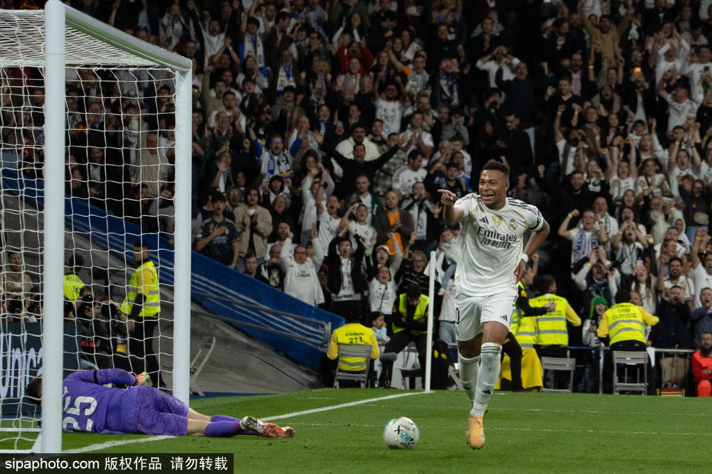 姆巴佩大四喜！欧冠单场4球成法国第二人，背后隐藏的训练秘密与战术解析