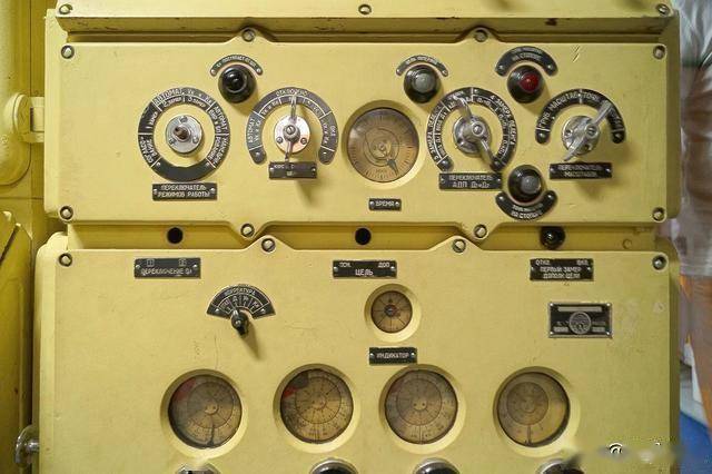 从战场到博物馆：641Б型潜艇“新西伯利亚共青团员”观光记