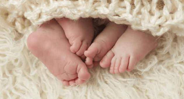 女子1天约会两人后生下双胞胎,亲子鉴定有两个爹!