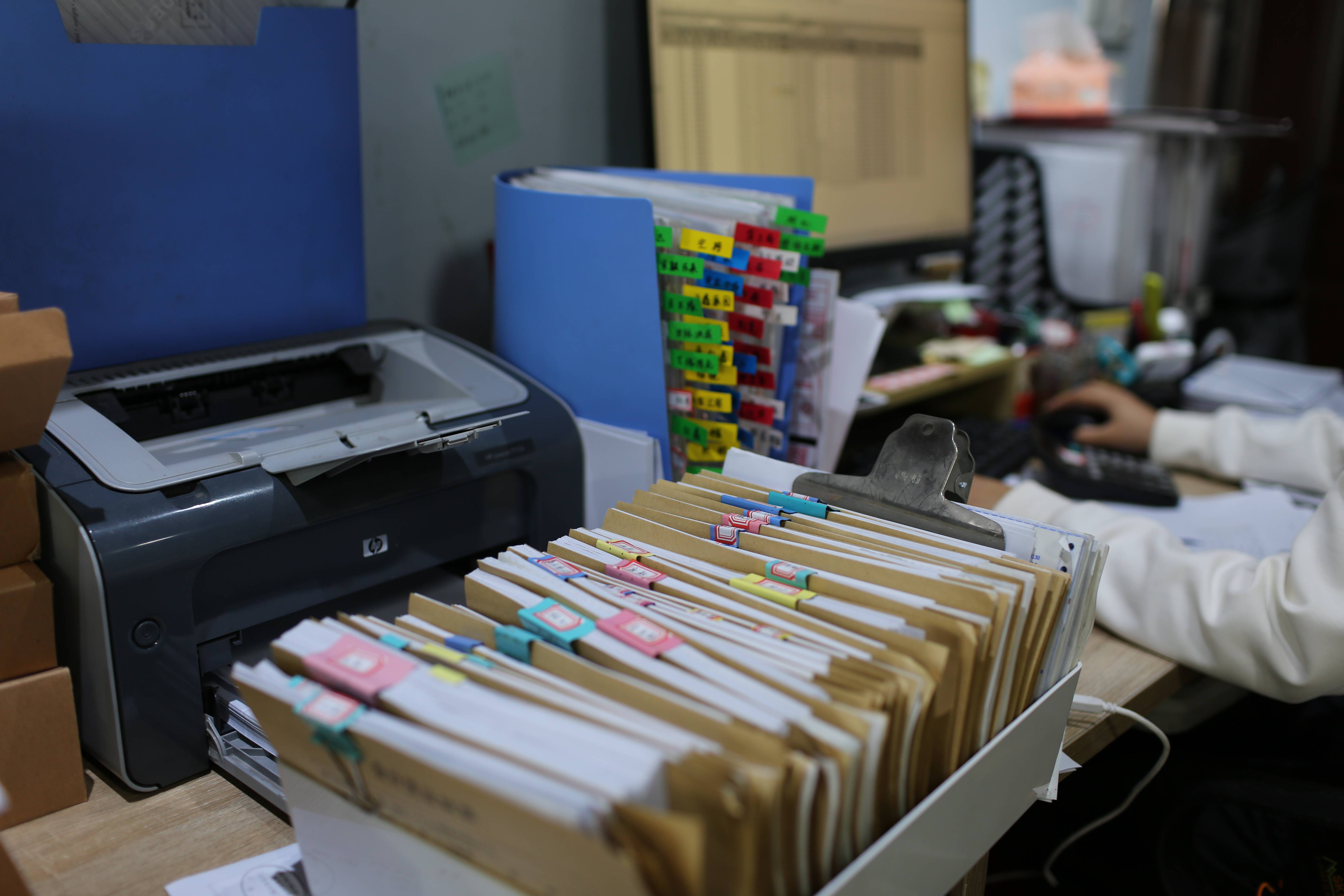 诚信与专业兼备：天性完全代劳记账公司的采取指南