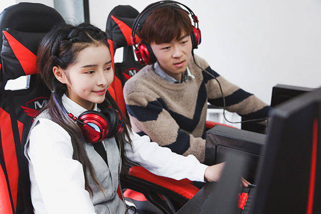 国家正规电竞学校推荐助力电竞梦虎牙直播_NBA直播_足球篮球英超欧洲杯高清体育赛事想起航