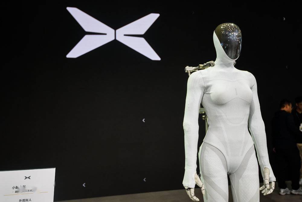 中国车企和特斯拉的下一战,战场已定