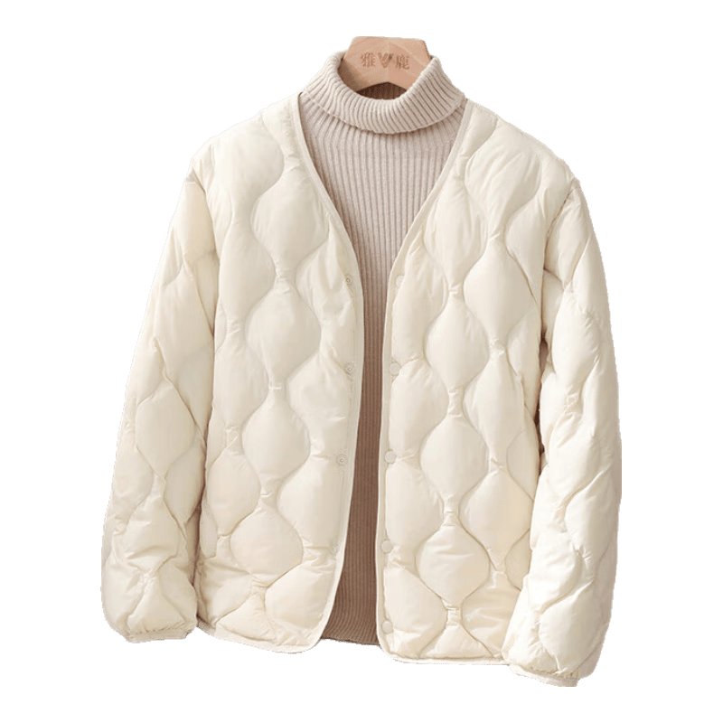 轻盈温暖时尚随行——雅鹿轻薄羽绒服冬季必备(图1)