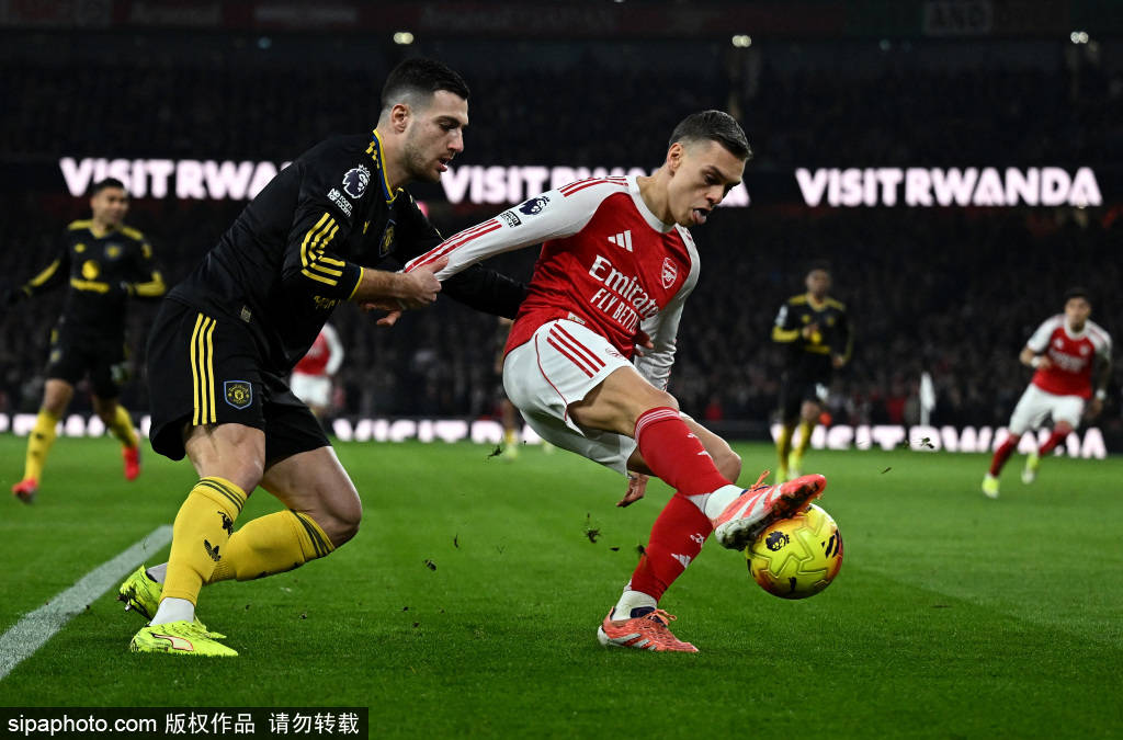 赖斯闪耀全场阿森纳2-2战平狼队英超积分榜再洗牌英格兰足球超级联赛