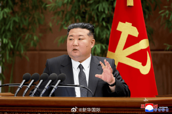 金正恩称韩国是彻底的敌国，李在明回应：韩国应当认真反思迄今对朝鲜的羞辱或威胁行为，必须消除长期积累的敌对情绪