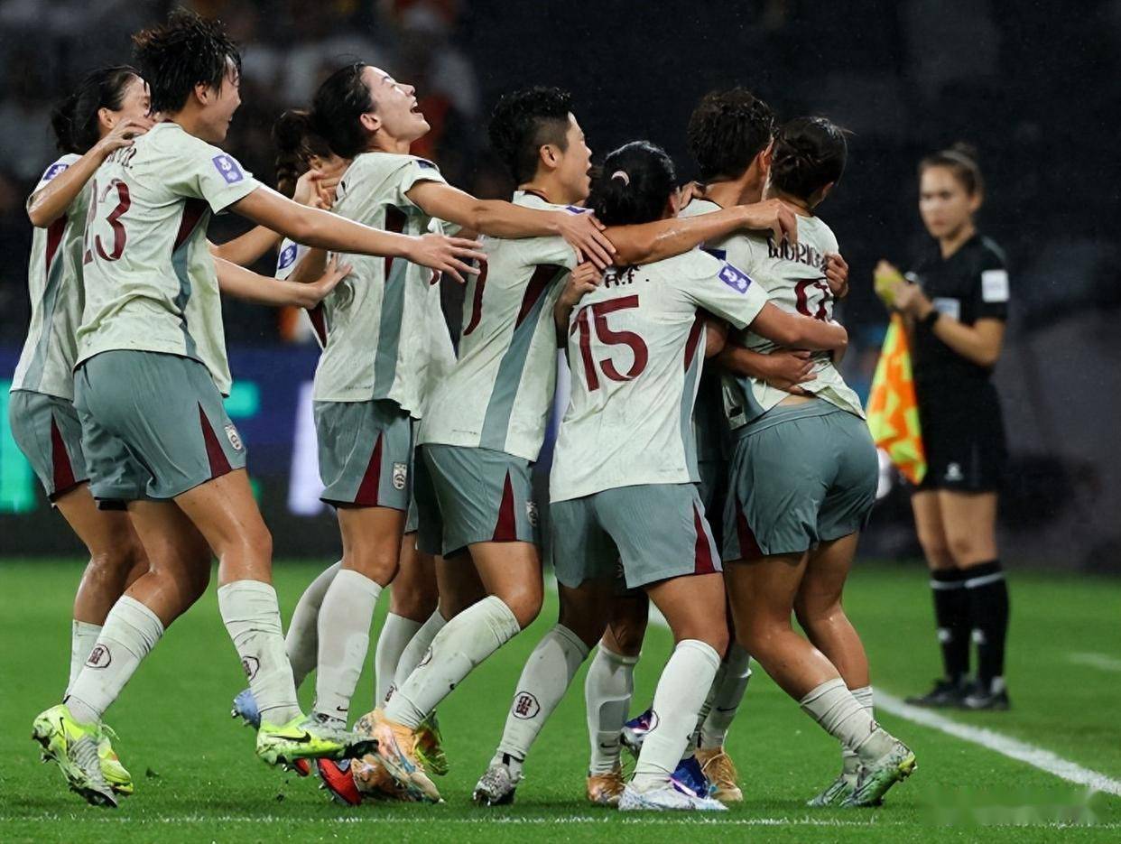 U23亚洲杯_U23亚洲杯直播_赛事直播LIVE4-02-1！八强对阵出炉：中国女足强势晋级澳大利亚失算