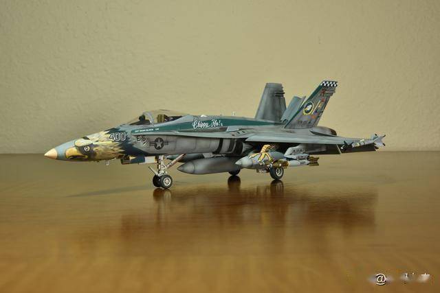 从弃子到全能王：麦道F/A-18“大黄蜂”的逆袭之路