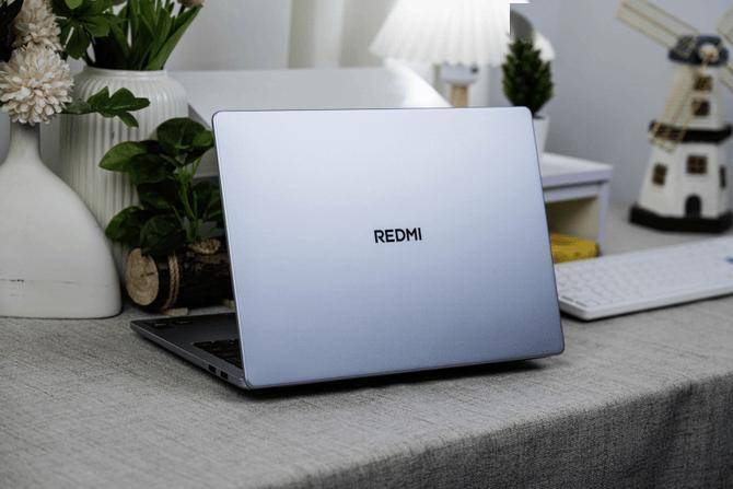 REDMI Book Pro 2026评测：做工极为出色，性能释放超优秀