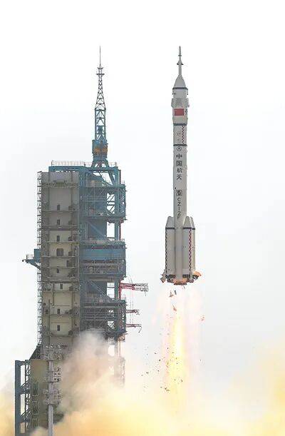 16天，太空救援！我国载人航天首次应急发射，背后细节→