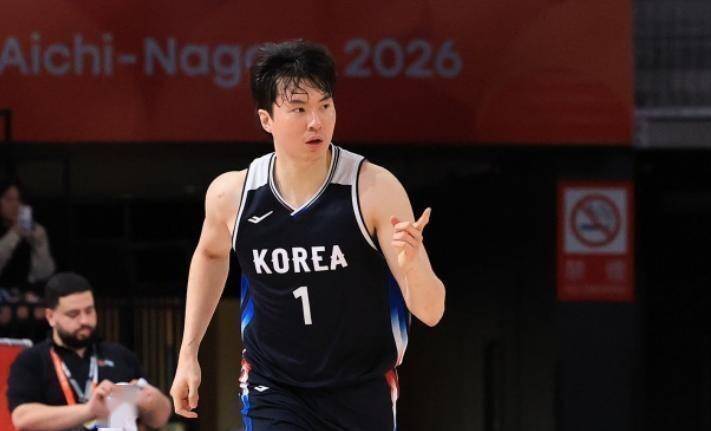 韩国男篮 vs 中国男篮