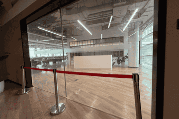 加盟商举报退款无门 修正药业"