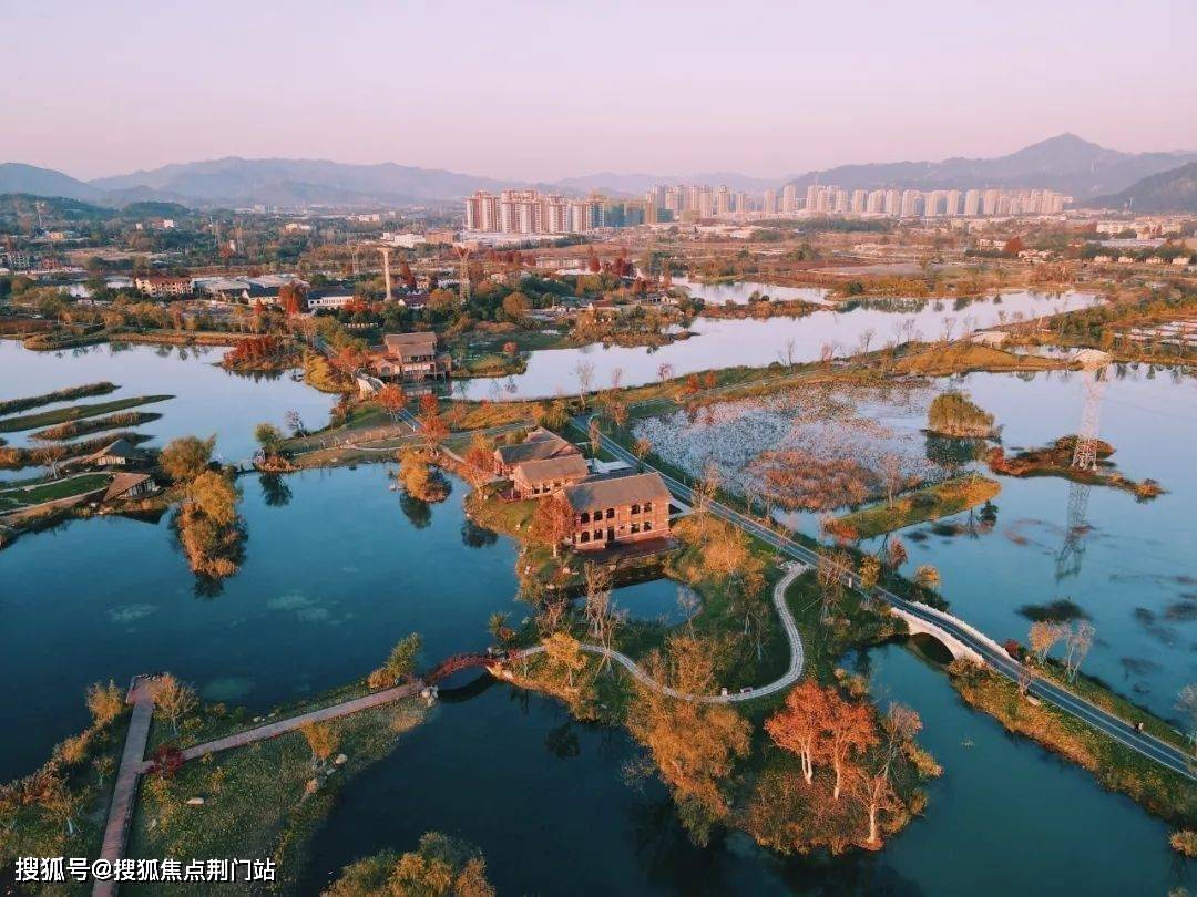 阳陂湖湿地公园实景图没办法,西溪湿地新房早已断供,再加产品绝版,市