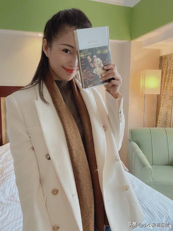 东方卫视主持人麻伊琳,她曾经风光出嫁,分手后独自抚养儿子长大_上海