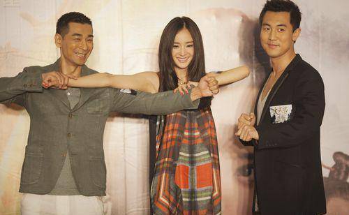 上节目总提张国荣,还想顶了吴京演战狼_赵文卓_时候_消费