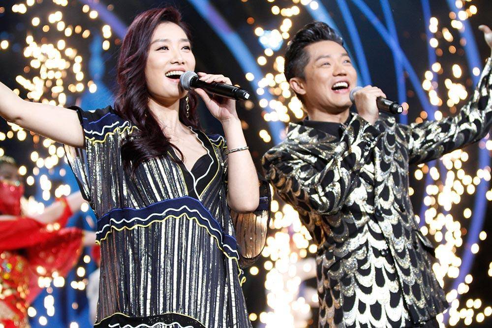 曾毅:我结婚时,玲花大醉,她结婚时,我大哭,孩子只差100天_公司_组合