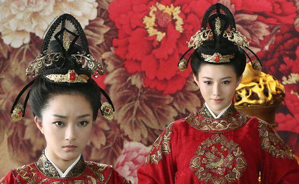 侯梦瑶就是演过很多历史传奇人物的女演员,虽然说她并没有什么太大的