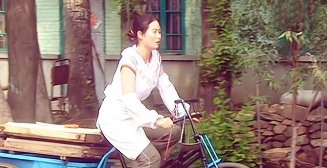 《乡村爱情》7个角色被换,王小蒙评价不一,赵四败笔刘能意难平_赵本山