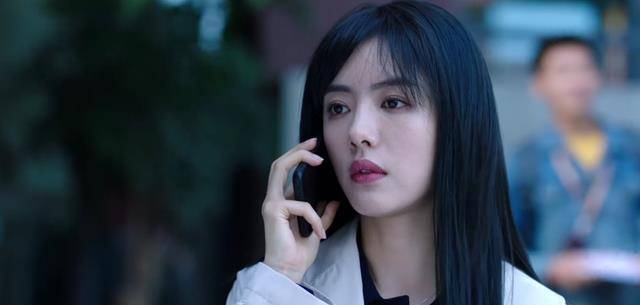 眼神呆滞,台词硬挤,《不期而至》女主把"演技精湛"玩出新花样_蔡文静