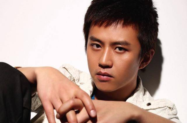 冯小刚和邓超恩怨14年,《集结号》后两人再无交集,还曾隔空暗讽