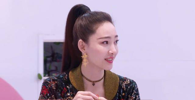 浪姐第三次公演:万茜组第一,张含韵成黑马,3人被淘汰遗憾满满_孟佳