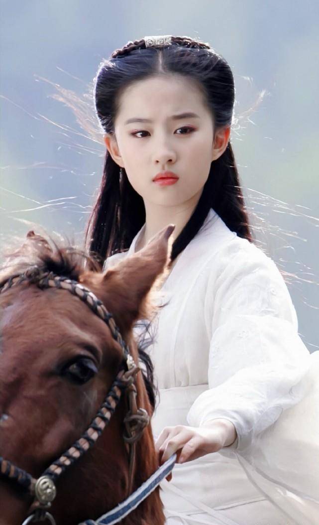 白衣古装又酷又仙的娜扎_张檬_白色_时尚