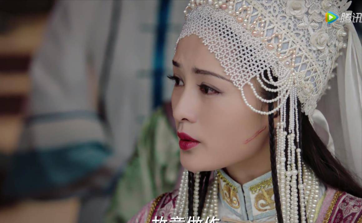 但是往往好看的女人,才更容易被忽略,寒香见自带的